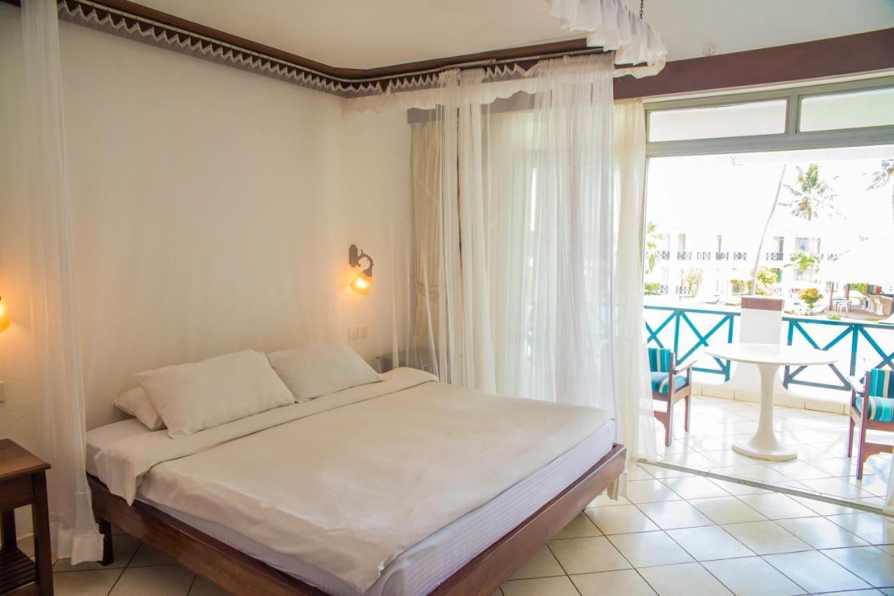 Nyali Beach Holiday Resort Exterior foto